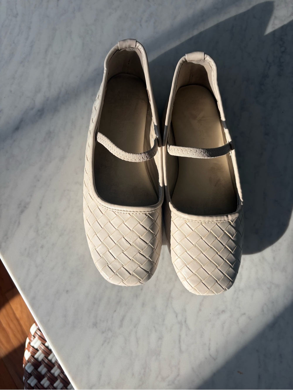 Tahari Mary Jane Woven Ballet Flats Beige size 2